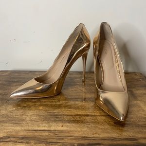 Gold size 8.5 heels